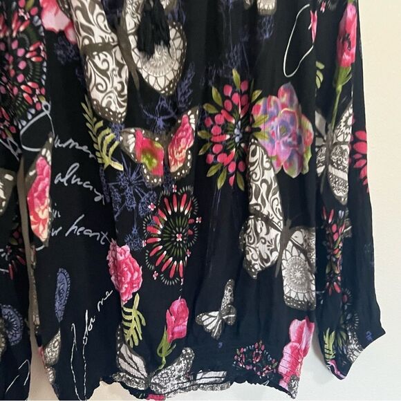 Desigual floral butterfly blouse black women’s size medium - Picture 11 of 11